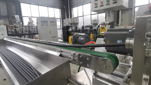 BAOD EXTRUSION-TPV Knitting Composite Hose Extrusion-2025052004
