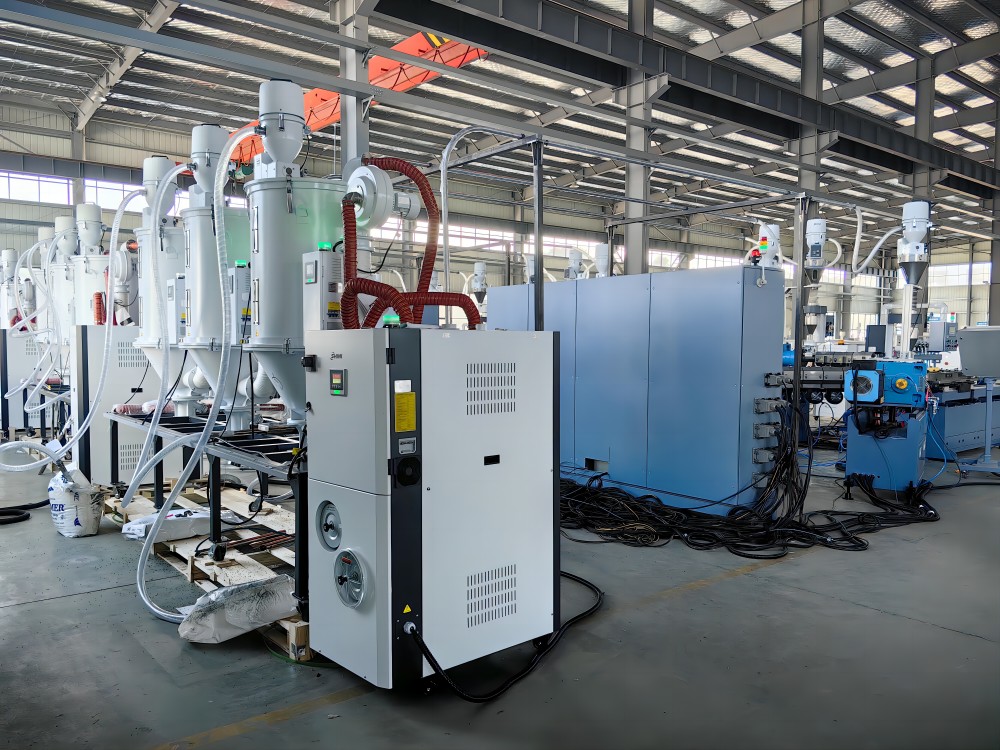 three-layer PA pipe extrusion-1